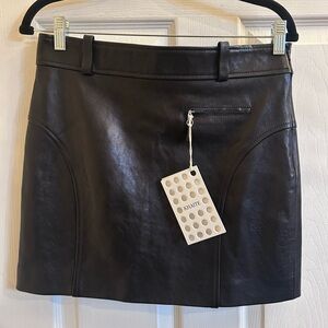 KHAITE Mitsi mini skirt in black leather *size 2 *NEW with tags Retail $1980 ❤️